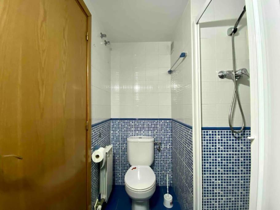 Big Family Parking And Noise Free Apartment