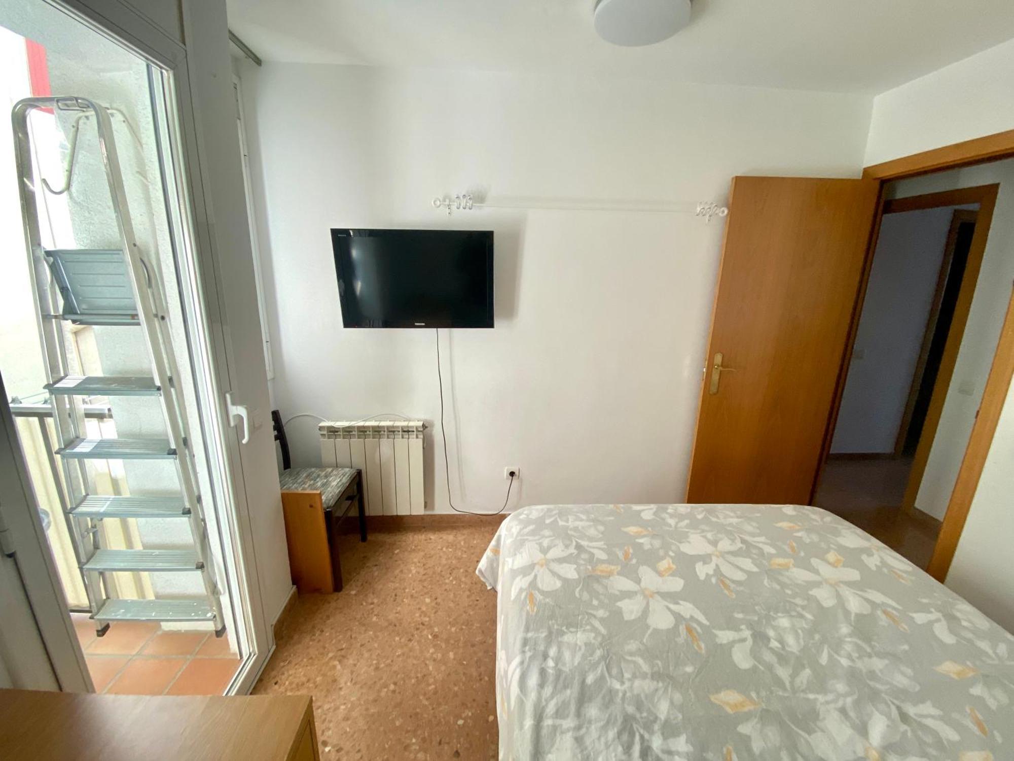 Apartment Big Family Parking And Noise Free