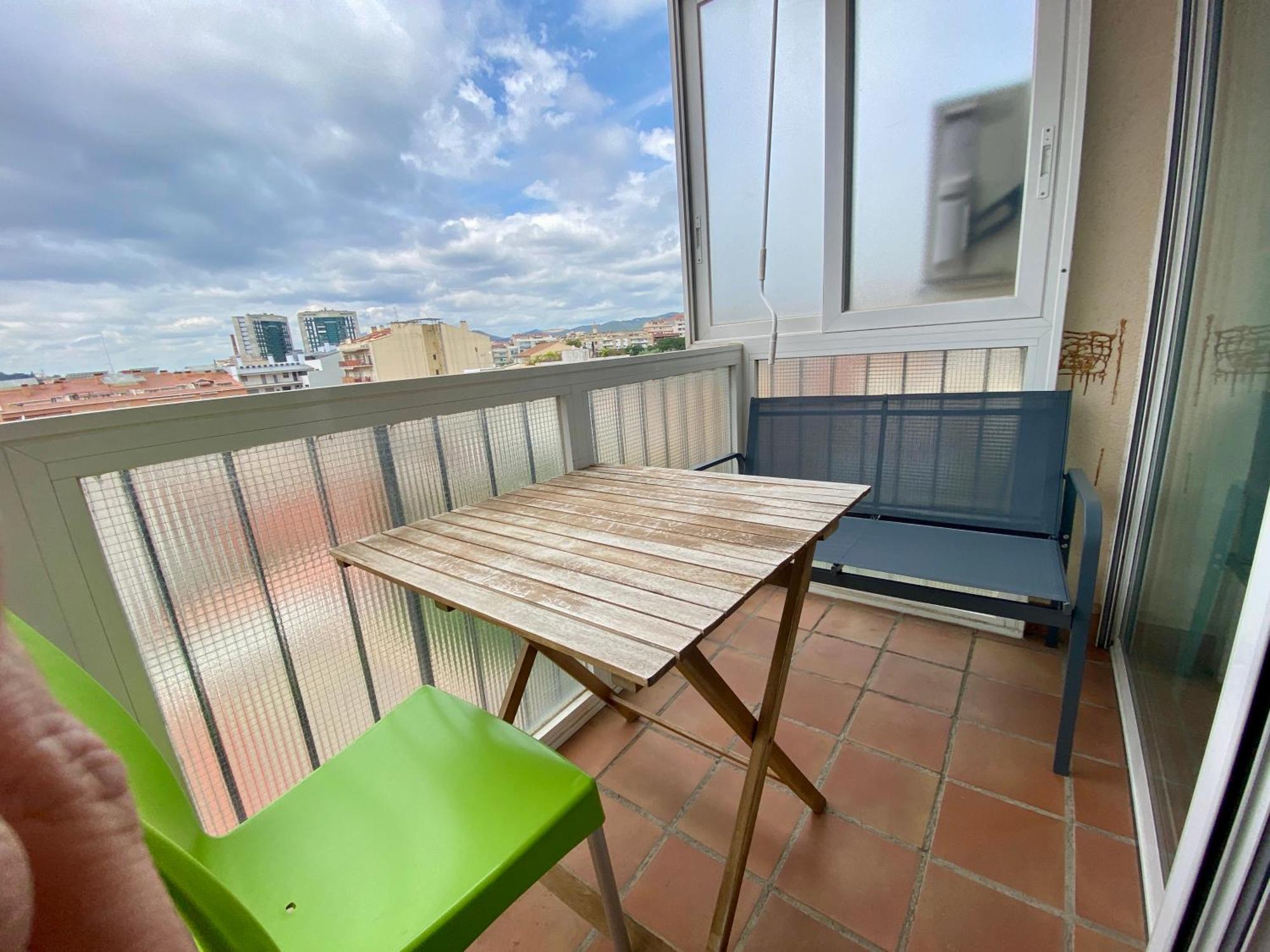 Big Family Parking And Noise Free Apartment *